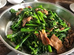 牛肉炒菜心-石岐乳鸽村(桥观坊南四巷店)