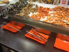 -四海一家自助餐(益田假日广场店)