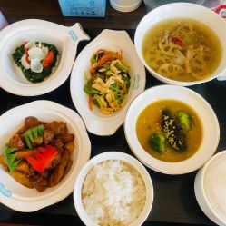 -美福月国际月子会所(银川店)