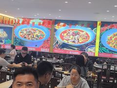 -川流不息·地道川菜·小龙虾(松东路店)