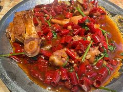 -喝丢一只鞋海鲜烧烤·海肠捞饭(东关街店)