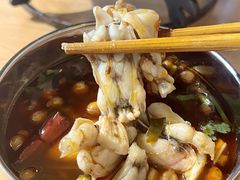 -鸿顺老铁锅美蛙鱼府(解放碑店)