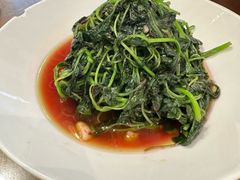 -黄泥岗·地道湖北菜(奥特莱斯店)