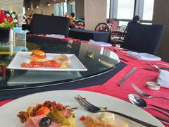 -锦厨国际自助餐厅 · 云端景观 (昆明索菲特大酒店)