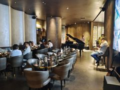 -wineapp葡萄酒餐吧(外滩金融中心店)