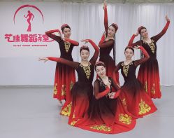 -艺佳舞蹈培训学校