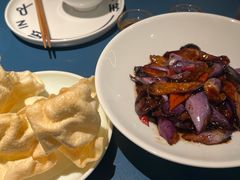 牛肝菌黑蒜烧茄子-一坐一忘云南菜(嘉里中心店)