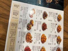 -BHC炸鸡(明洞总店)