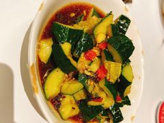 刀拍黄瓜-老长沙龙虾馆·聚会餐厅(白石洲店)