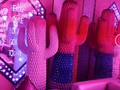 -好乐迪(张扬路八佰伴店)