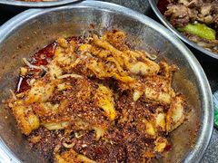 -辣盆盆麻辣小龙虾(哈尔滨总店)