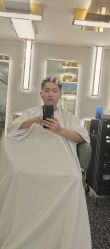 -即型男士理发工作室
