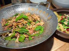 -费大厨辣椒炒肉(万家丽一店)