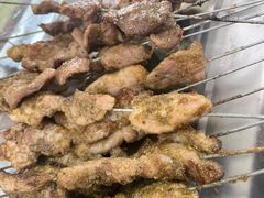 -酒宝荡烧烤(长航局江大路住宅小区店)