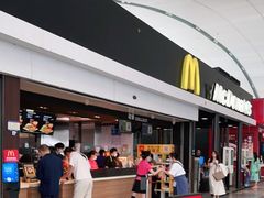 -麦当劳(深圳北站高铁店)