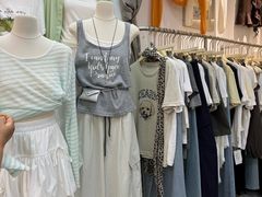 -意法服饰城