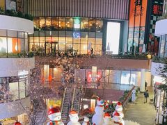 -瑞虹新天地月亮湾