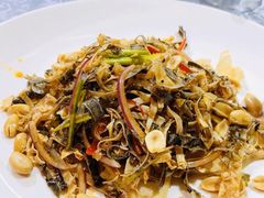 捞起鱼皮-叶氏大快活酒楼·佛山老字号