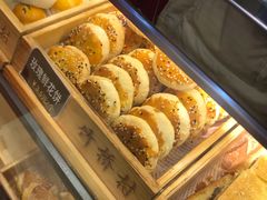 玫瑰鲜花饼-竹桥村宫廷糕点(西站店)