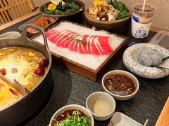 -三出山火锅(南京万象天地店)