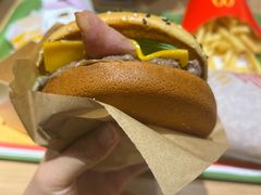 -麦当劳(顾村公园店)