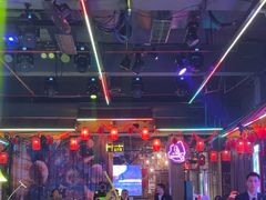 -喜鹊音乐酒馆(西街店)