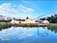 -前小桔亲子创意农场·草莓采摘·露营烧烤