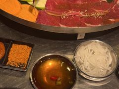 -哈哈碳都·牛肋条无限自助烤肉(台江万达店)