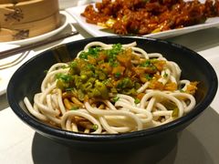 -莲餐厅·湖北菜·藕汤是头牌(愚园路店)