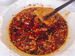 水煮牛肉-尘香•传统川菜(创汇首座店)