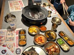 -草家酱蟹炭火烤肉店(珲春南路一店)