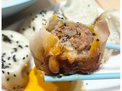 -小杨生煎(金山百联购物中心3楼店)