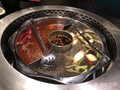 -佰人王串串香火锅(洋珠巷店)