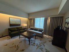 -上海波特曼丽思卡尔顿酒店