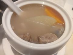 -港丽餐厅(高德置地店)