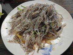-雪湖煜辰鱼头老店(雪野湖店)