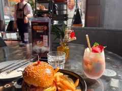 -1886德国汽车餐厅(外滩中央店)