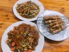 -何记酿皮店(西流湾店)