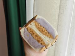 芋泥肉松三明治-沁屋面包店(人民东路店)