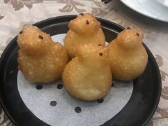 鸡仔咸水角-新兴家喻酒家·羊城名宴(昌岗店)