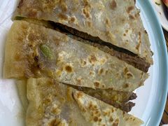 -溢心园香河肉饼总店
