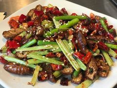 干煸蚕蛹-白玉·朝鲜族烤串(深圳Kkone店)