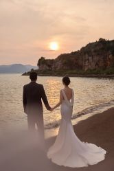 -乐派诗婚纱摄影