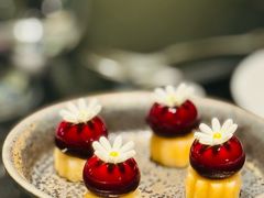 -鲜璟台·地标景观餐厅(上海中心店)