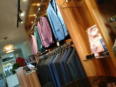 -宇翔服饰(双井桥东首城国际店)