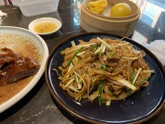 -粤轩楼广式特色餐厅(青岛路店)