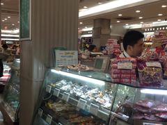 -上海市长春食品商店(淮海中路店)