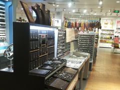-三福时尚(三峡广场华夏银座店)
