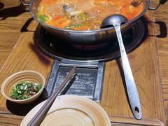 -亮欢寨酸汤鱼(沙冲路店)