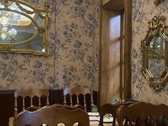 -秘密旅行Bonjour(黑金冠 江南西店)